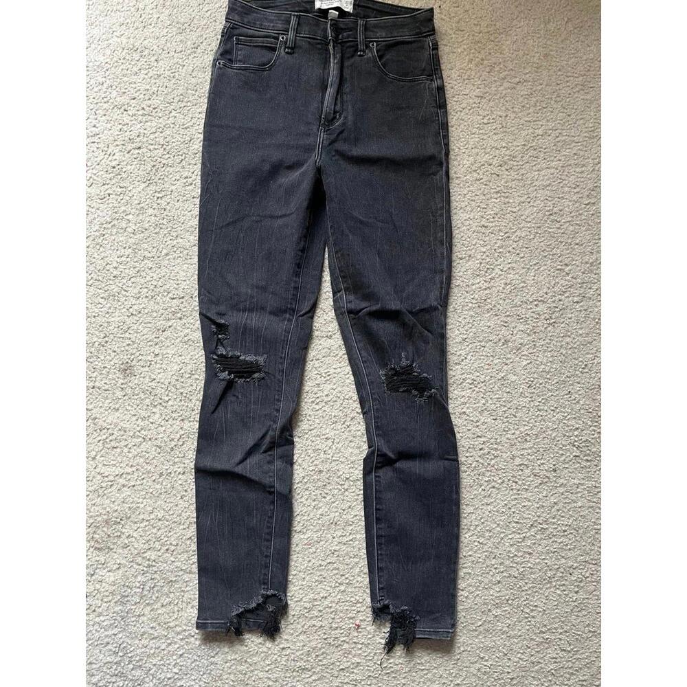 Skinny jeans